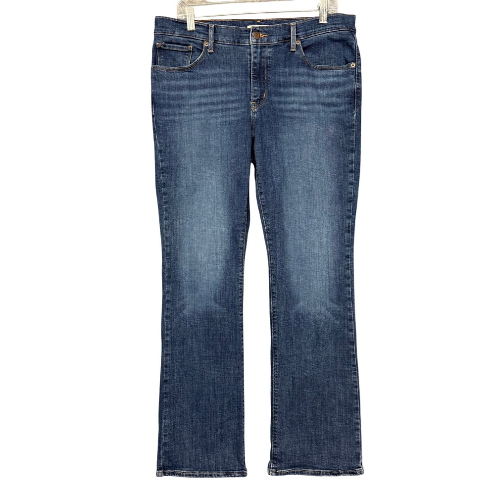 Levis Classic Bootcut Jeans Womens 12 Blue Medium Wash‎ Mid Rise Denim 35x31